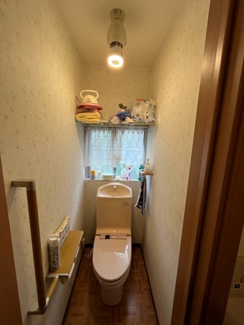 明るく快適なトイレにリフォーム